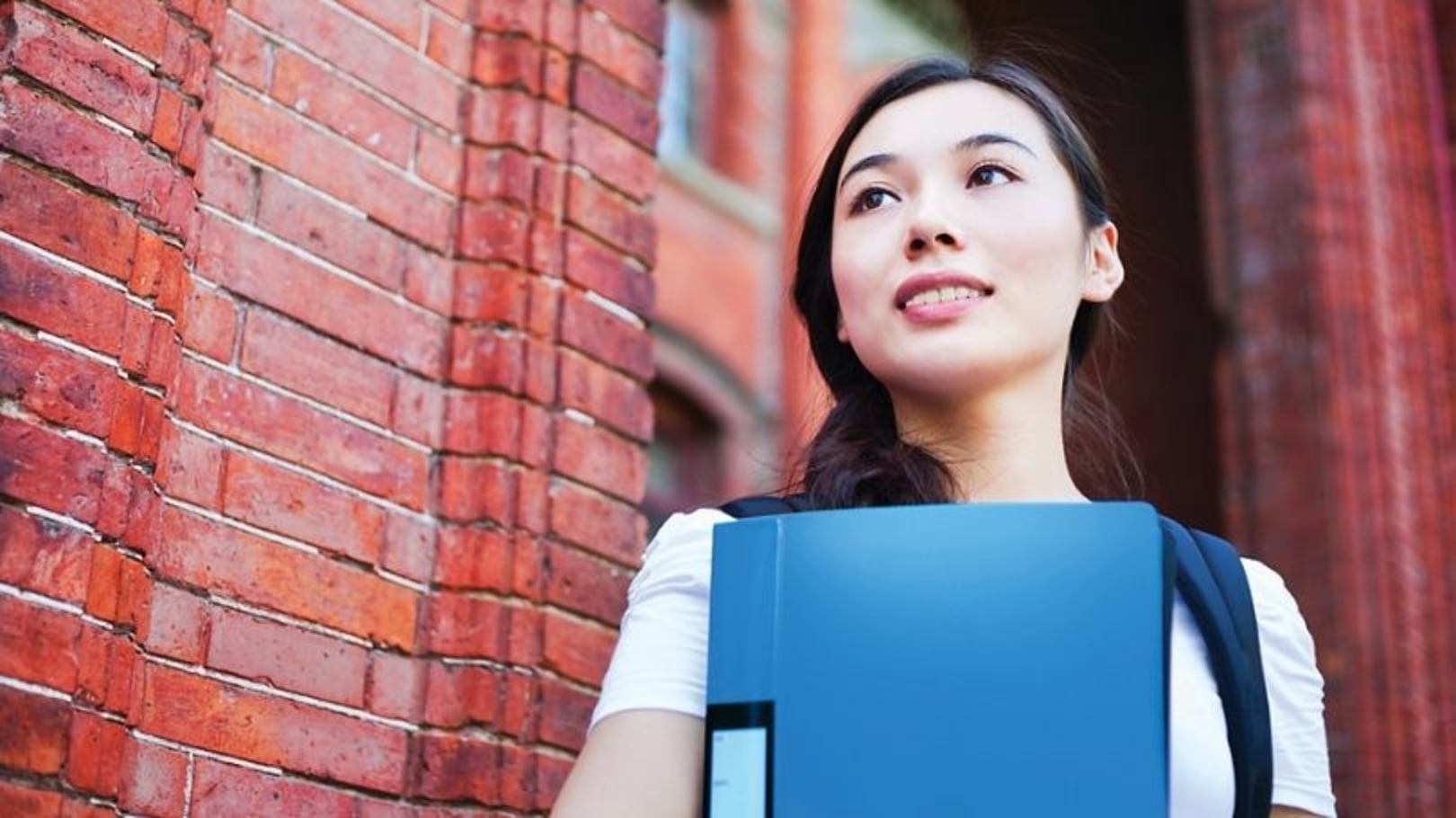 What kind of financial destiny awaits fresh graduates?