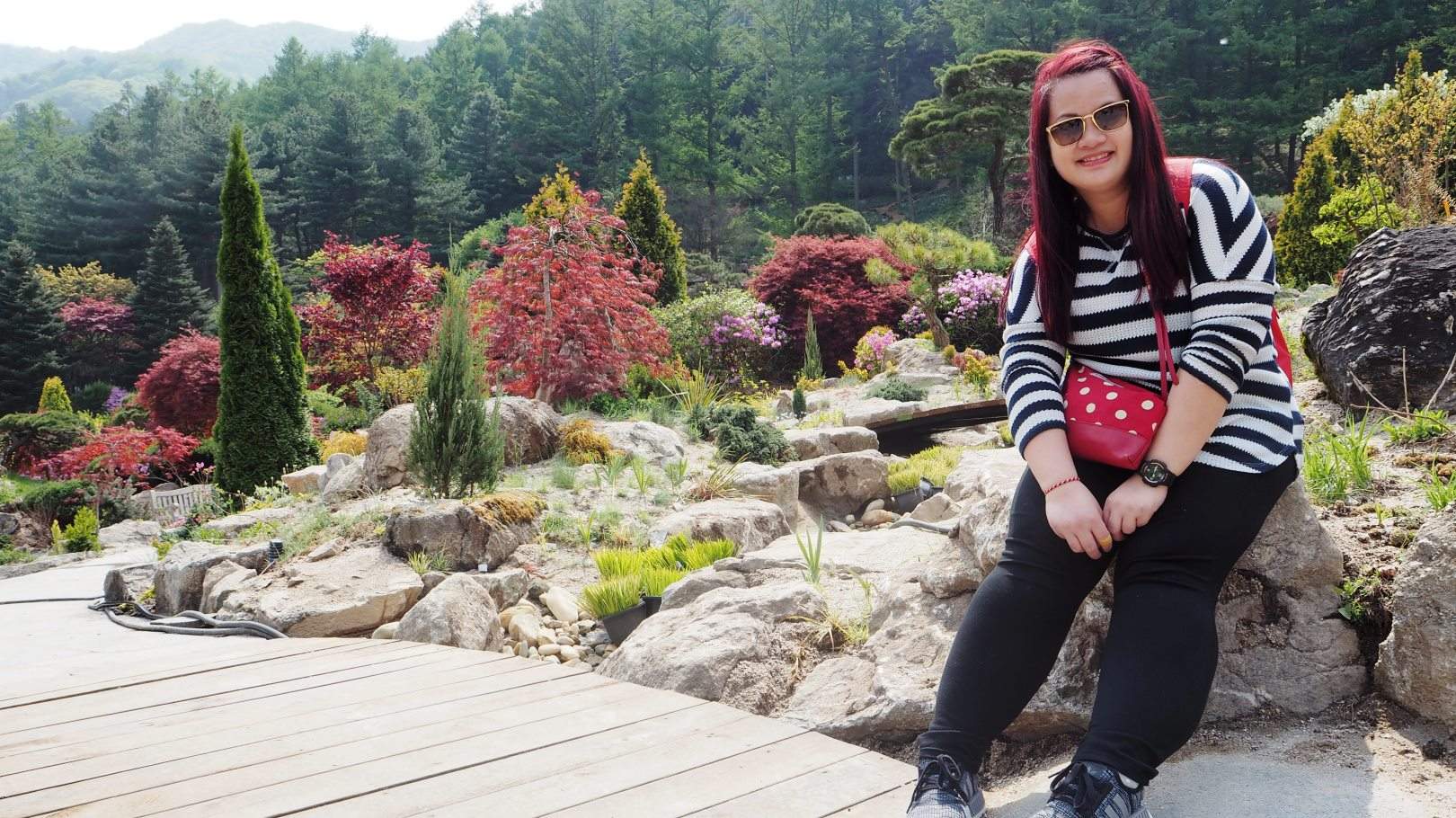 She was only 17 when she had what many people think of as an “older woman’s cancer”. But that didn’t stop Fong Jia Min from realising her youthful dreams and doing what she’s always wanted

